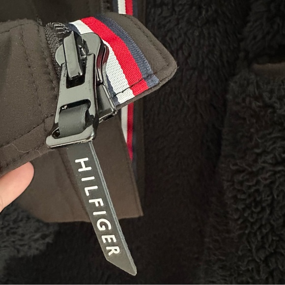 Tommy Hilfiger Men's Black Soft-Shell Hooded Performance Jacket Size: XL - Picture 14 of 16